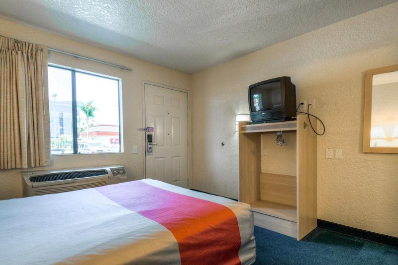 Motel 6-Anaheim, Ca - Buena Park Exterior foto